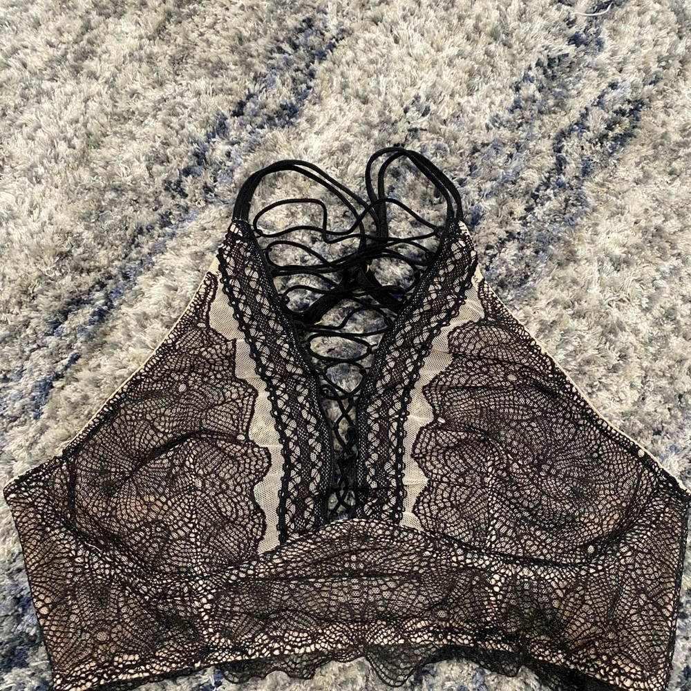Victoria’s secret very sexy lace up bralette. Black and tan